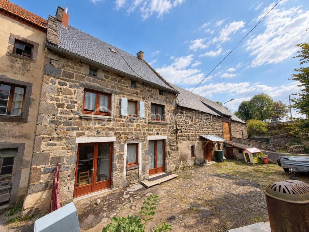 Vente Maison ? SAINT-NECTAIRE – MAISON DE CARACTÈRE AVEC NOMBREUSES DÉPENDANCES Saint nectaire