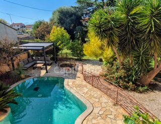  Maison à vendre 5 pièces 194 m²