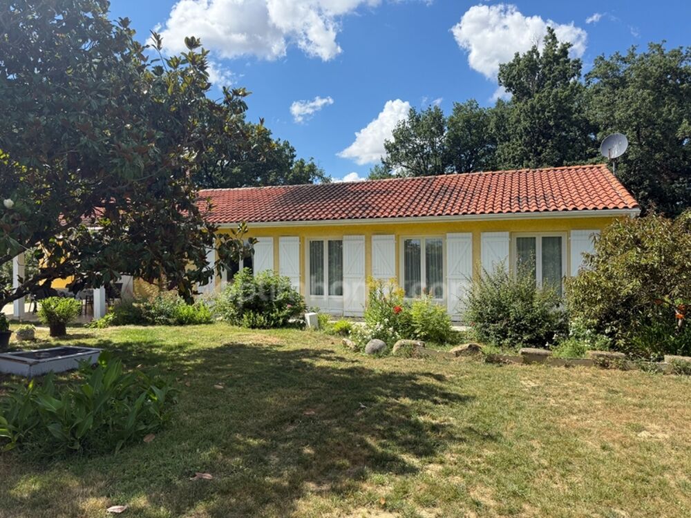 Maison 8 pièces 202 m² · à Levignac · 202 m² · 426 400 €