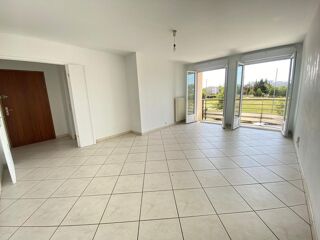  Appartement à louer 3 pièces 61 m²