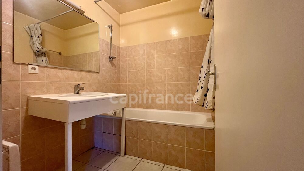Charmant T2 de 36m² au centre de Manigod  Emplacement prisé et cadre préservé au coeur des montagnes