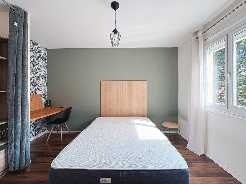 Appartement 4 chambres - terrasse et parking - Nantes Barberie