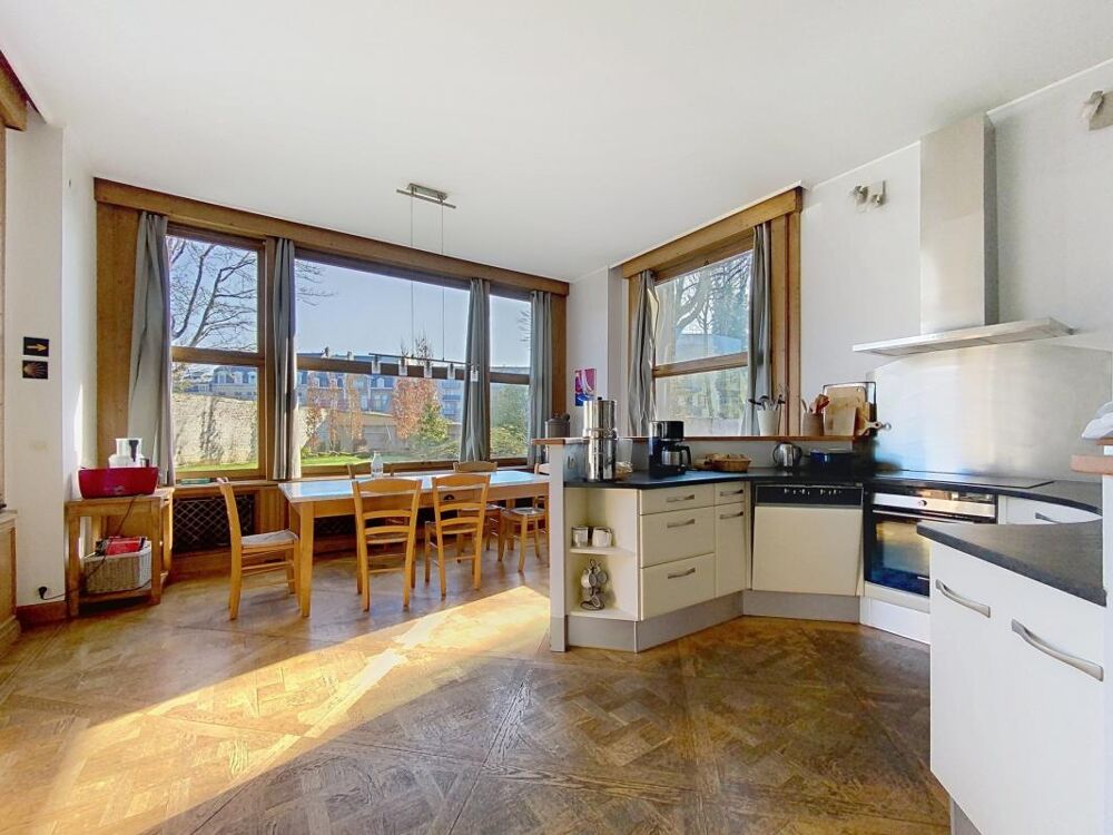 Vente Maison Quartier des Ecoles, Maison bourgeoise 8 chambres avec jardin Armentieres