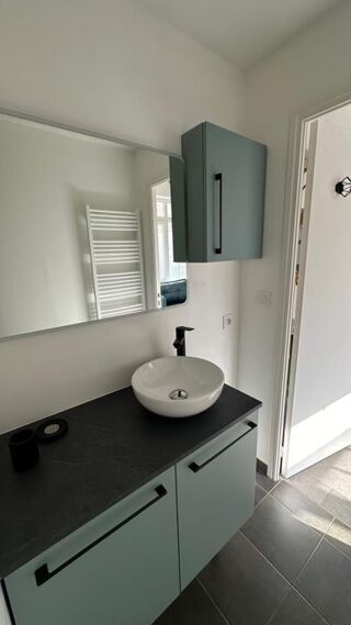  Appartement à louer 2 pièces 45 m²