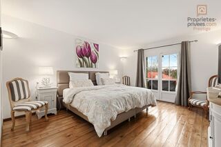  Maison � vendre 8 pi�ces 246 m�