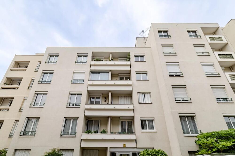 Vente Appartement Appartement de 4 pièces de 78 m² Montmorency plein centre avec double Box Montmorency