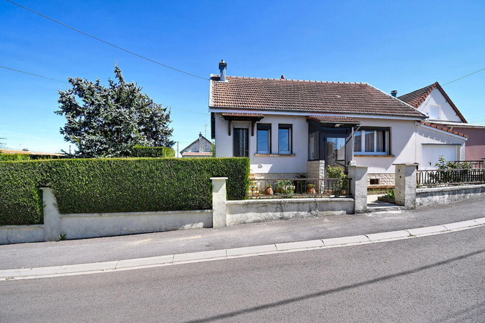 MAISON INDIVIDUELLE AU CALME  3 CHAMBRES  GARAGE  TERRAIN 6 ARES