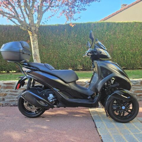 Scooter PEUGEOT 2018 occasion Ytrac 15130