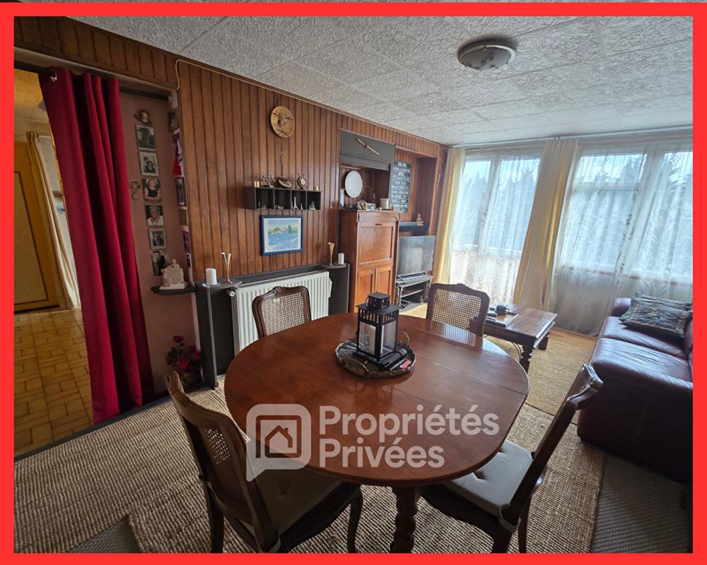 93350 LE BOURGET - Appartement 3 pièces 54.70 m²- 2 Chambres - 2 Balcons - Stationnement libre en extérieur