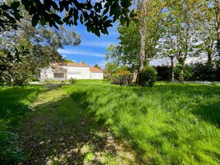  Maison  vendre 8 pices 276 m