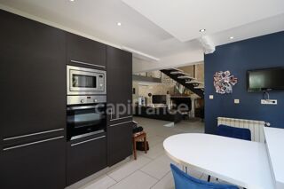  Propriété/château à vendre 5 pièces 155 m²