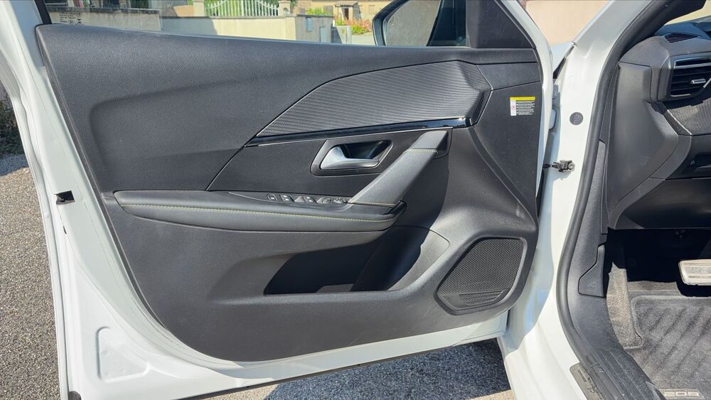 208 136 50 kWh GT 2020 occasion 84800 L Isle Sur La Sorgue