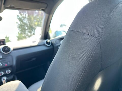 A1 SPORTBACK 1.6 TDI 90 AMBIENTE S tronic 2013 occasion 78240 Chambourcy
