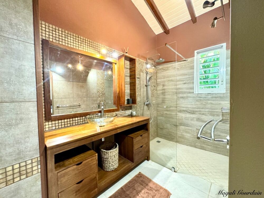 � vendre  Propri�t�/ch�teau Saint-Fran�ois (97118)