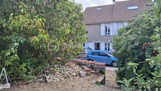  Maison à louer 6 pièces 151 m²