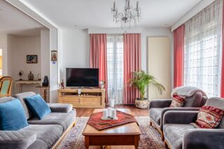  Maison à vendre 10 pièces 288 m²