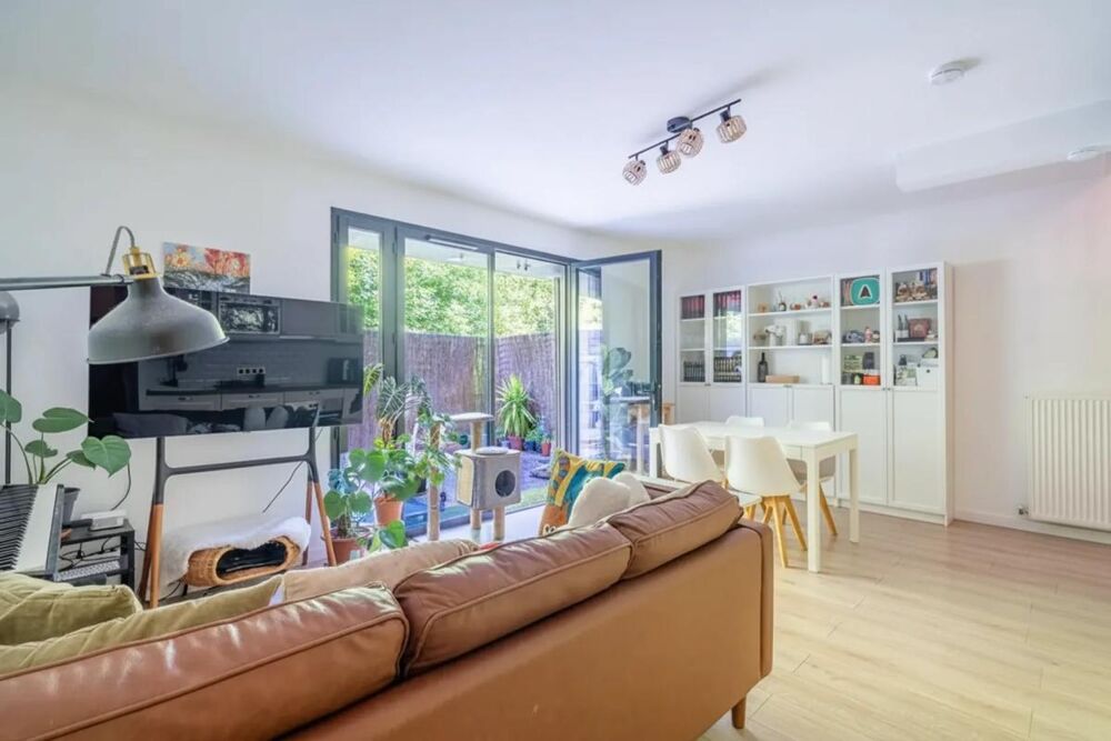 Appartement DUPLEX de 3 pièces de 64 m² à Stains