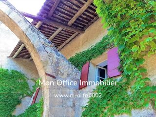  Propriété/château à vendre 9 pièces 350 m²