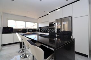  Villa  vendre 6 pices 149 m