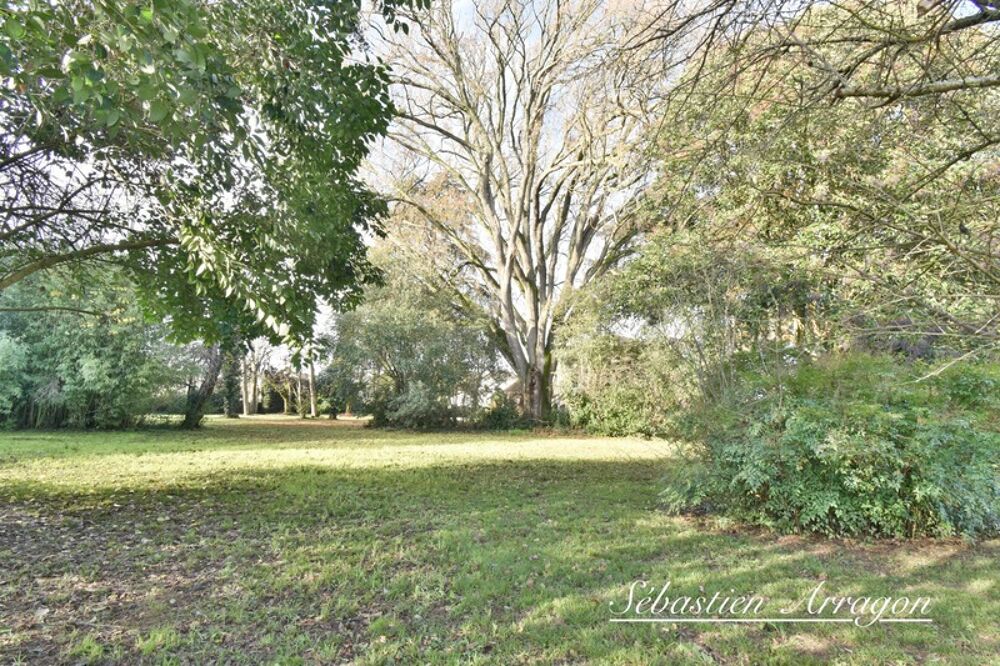 Vente Maison Maison de maître du XIX? siècle à Villeneuve-sur-Lot – 460 m² – Parc de 8 300 m² – Piscine – Centre-ville à pied Villeneuve sur lot