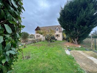  Maison � vendre 9 pi�ces 205 m�