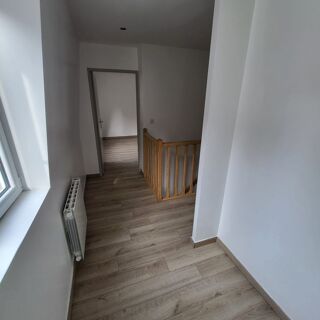  Appartement à louer 2 pièces 50 m²