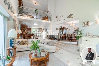  Villa à vendre 8 pièces 180 m²