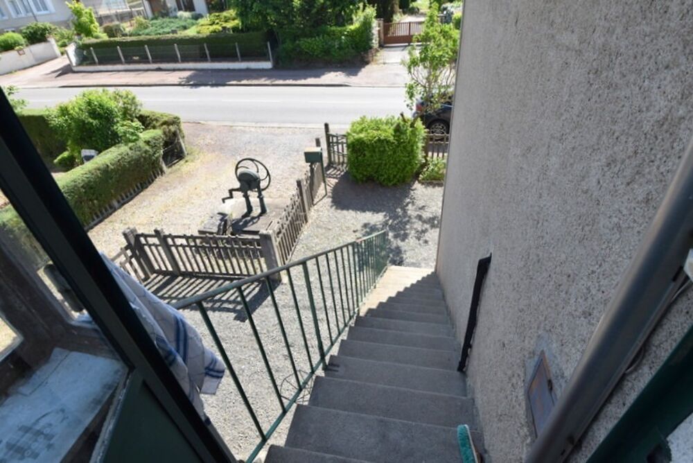 Dpt Nièvre (58), à vendre CERCY LA TOUR appartement T3