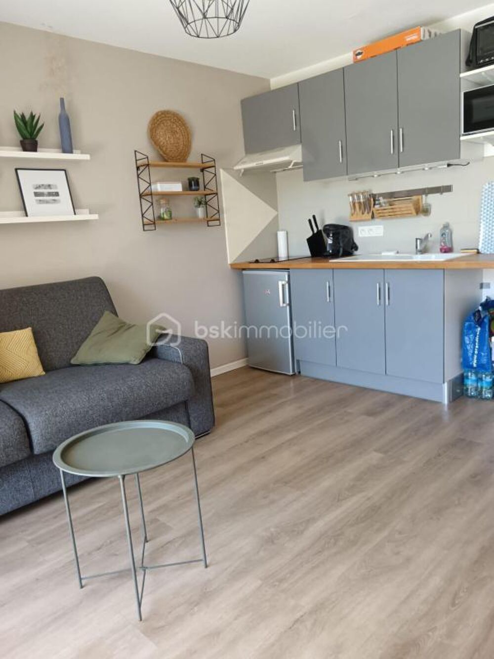 À saisir : appartement lumineux avec terrasse et piscine proche de la plage de Canet 66140