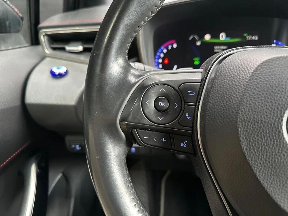 Corolla COLLECTION 2.0 HYBRIDE 184 CH – AUTOMATIQUE CARPLAY CAM&Eacute;RA S 2019 occasion 73000 Chambery