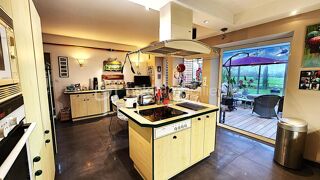  Propri�t�/ch�teau � vendre 6 pi�ces 190 m�