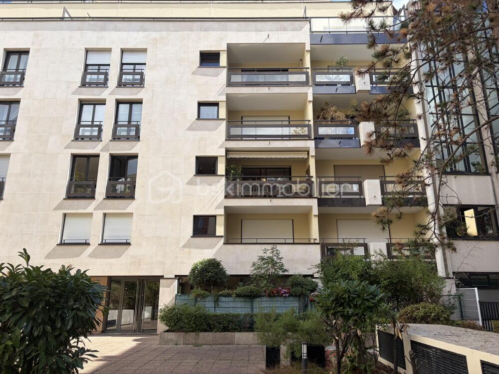 Vente Appartement T1 lumineux de 31 m2 Balcon sur jardin - Emplacement d 'exception centre-ville Boulogne billancourt