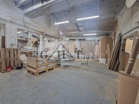   A VENDRE 490 M² ENTREPOT BUREAUX + HABITATION A STAINS 