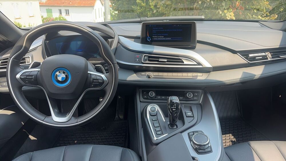 i8 1.5 ti eDrive 231 BVA6 Pure Impulse - Automatique Entretien 2014 occasion 06800 Cagnes Sur Mer