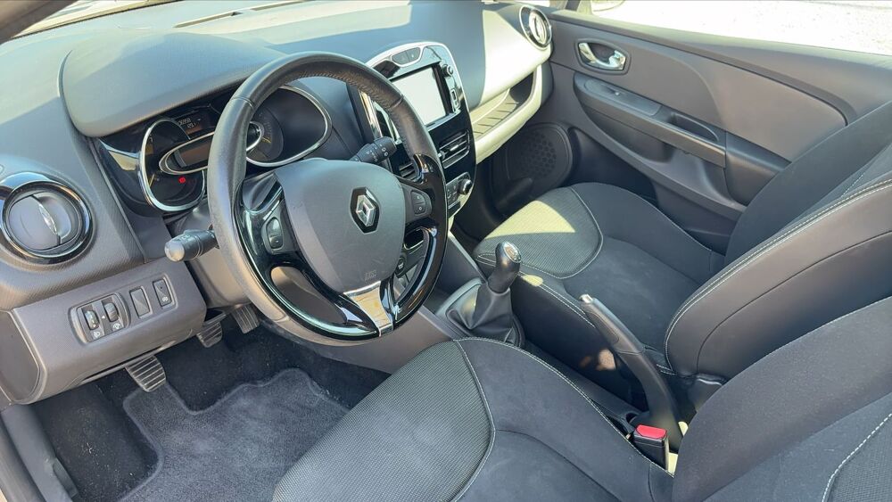 Clio 0.9 TCe 90 Zen 2013 occasion 44770 Prefailles