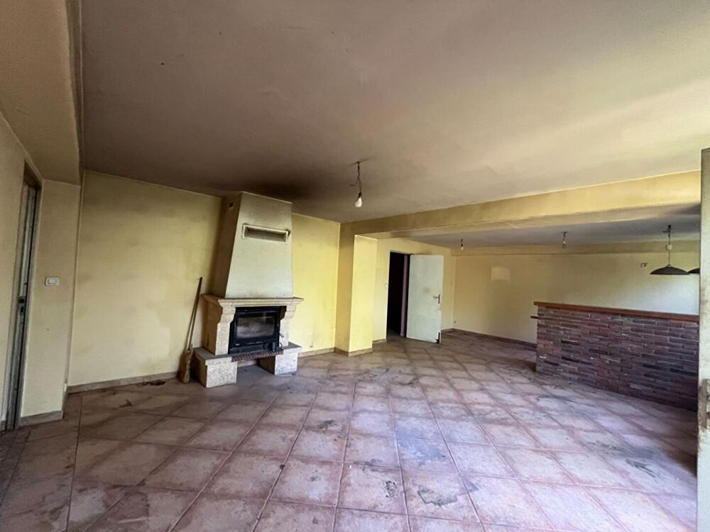Vente Maison Maison de plain-pied à Beaufort-Orbagna avec garage et terrain de 1561 m² Beaufort orbagna
