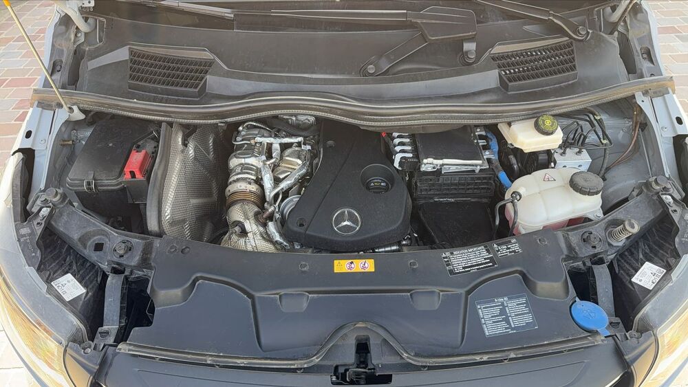 Vito Combi 119 CDI 190 9G-Tronic Mixto Pro - Premi&egrave;re main 5 plac 2024 occasion 26000 Valence