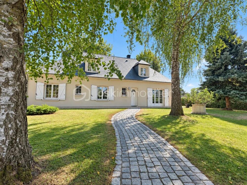 À Ingré, maison à vendre avec piscine et jardin arboré