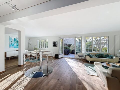   Maison Maison - 7 pice(s) - 228 m