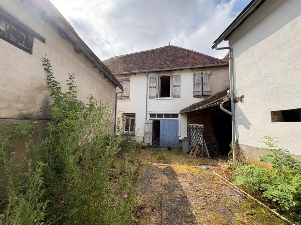 Maison de ville avec jardin -121,9 m² -Saint-Germain-les-Belles