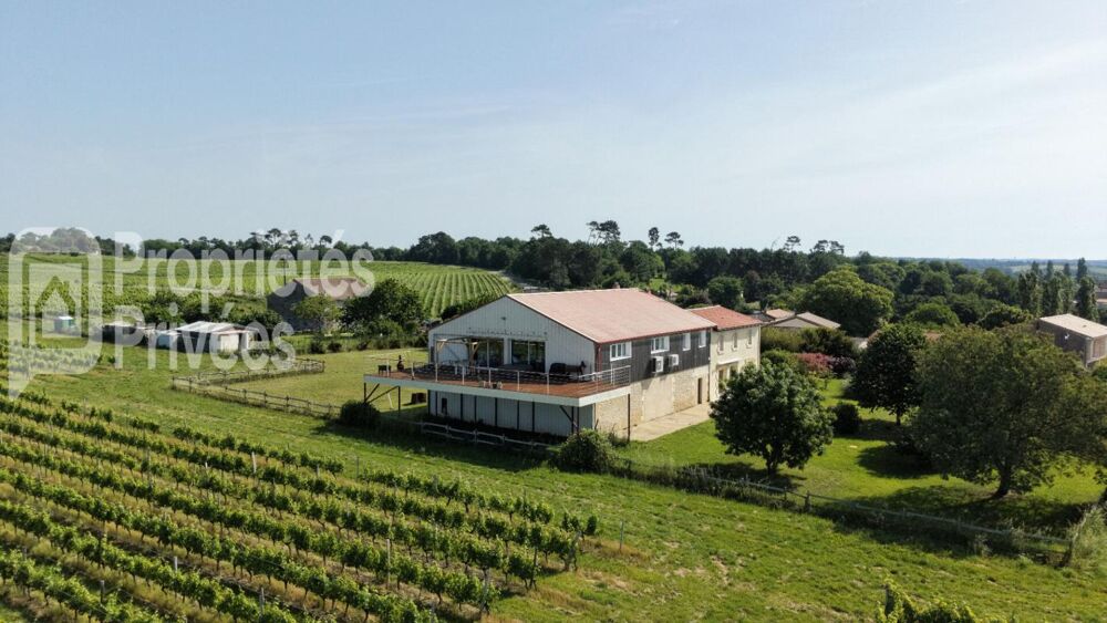 Vente Maison Propriété Loft + maison sur un terrain de 4300m2 situé entre Royan et Bordeaux Saint palais