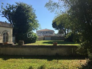  Terrain  vendre 734 m