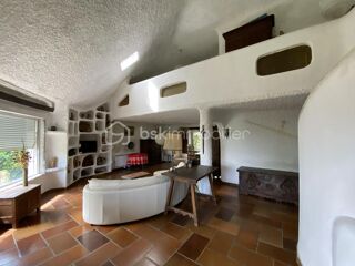  Maison � vendre 7 pi�ces 185 m� Mainvilliers