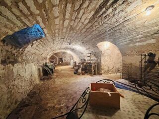  Maison � vendre 8 pi�ces 220 m�