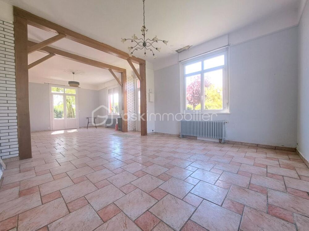 MAISON DE 5 CHAMBRES AVEC GARAGE ET JARDIN 3 MINUTES DE NOUVION, 10 MINUTES D'ABBEVILLE ET ENVIRON 20 MINUTES DE LA BAIE DE SOMM