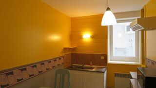  Appartement à louer 2 pièces 55 m²