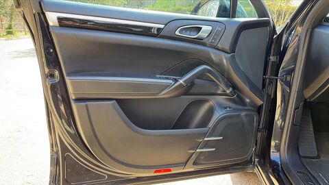 Cayenne S II 3.0 416 e-Hybrid 4x4 Tiptonic 8 Platinium - Automatique 2016 occasion 42000 Saint Etienne