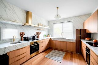  Proprit/chteau  vendre 5 pices 81 m