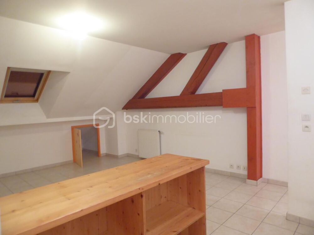MAISON DE 6 APPARTEMENTS LOUES