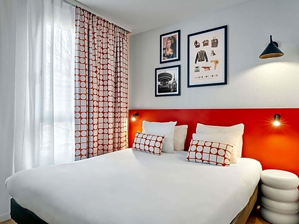 LMNP  STUDIO PARIS PORTE DE VERSAILLES  BAIL 2030  RENDEMENT 6,18 %  EMPLACEMENT PREMIUM